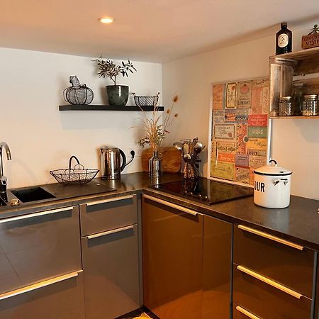 Loft Atypique Au Milieu Des Champs Lägenhet Tourrettes Exteriör bild