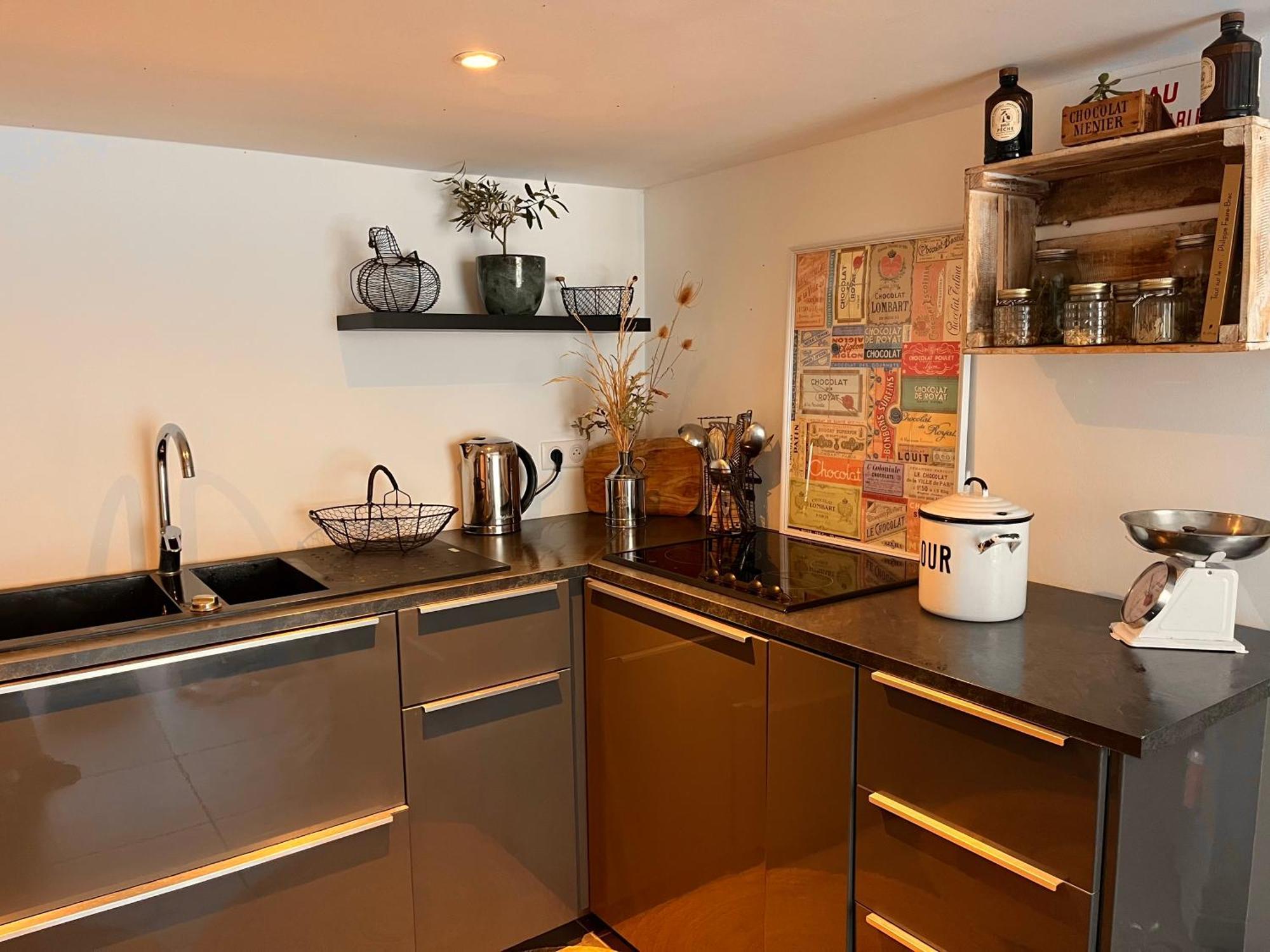 Loft Atypique Au Milieu Des Champs Lägenhet Tourrettes Exteriör bild